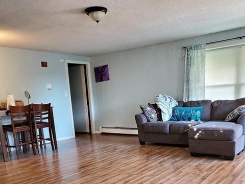 2 Pine St, Dudley, MA 01571 photo 3
