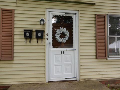 29 Elm St, Hudson, MA 01749 photo 2