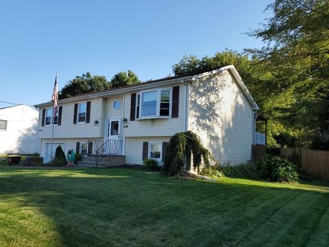 839 Norman St, Fall River, MA 02721 photo 2