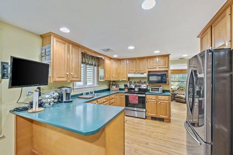30 Pole Plain Rd, Sharon, MA 02067 photo 6