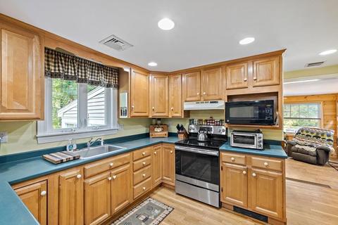 30 Pole Plain Rd, Sharon, MA 02067 photo 7