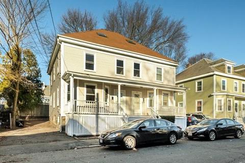 13 Bennett St, Beverly, MA 01915 photo 1