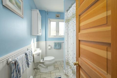 7 Knight Ave, Easthampton, MA 01027 photo 21