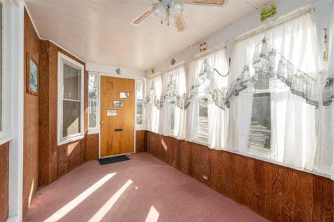 7 Knight Ave, Easthampton, MA 01027 photo 15