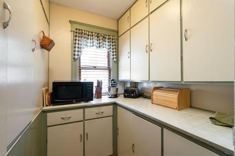 7 Knight Ave, Easthampton, MA 01027 photo 16