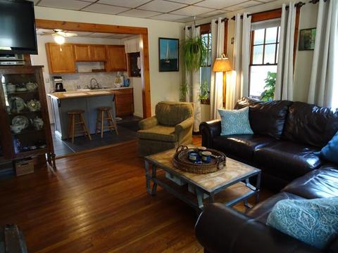 20 Norris St, Wareham, MA 02571 photo 4