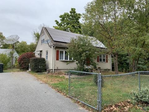 210 Keddy St, Springfield, MA 01109 photo 1