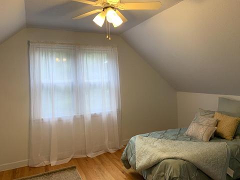 210 Keddy St, Springfield, MA 01109 photo 9