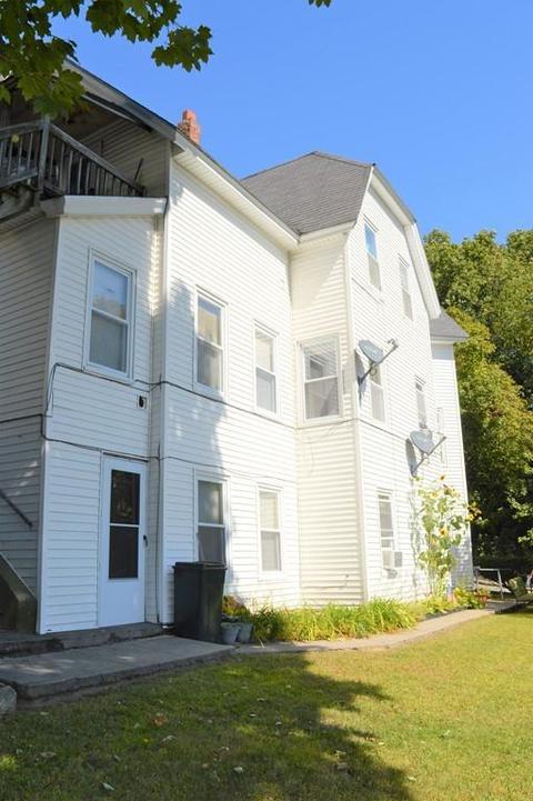 1 Wayne St, Worcester, MA 01603 photo 2