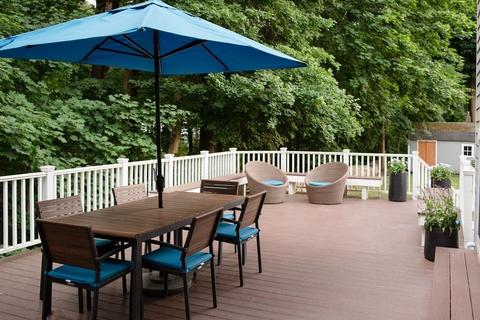 33 Gilford Rd, Hingham, MA 02043 photo 2