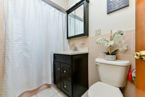 18 Moody Ave, Everett, MA 02149 photo 11