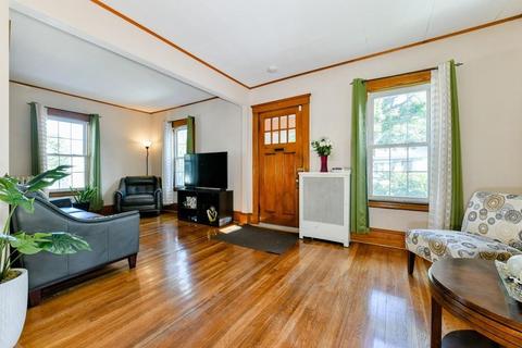 18 Moody Ave, Everett, MA 02149 photo 3