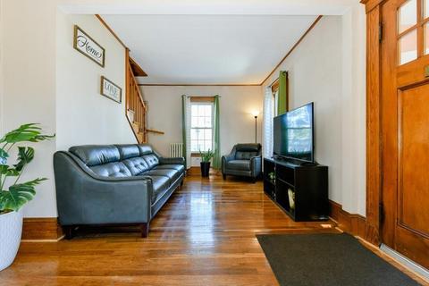 18 Moody Ave, Everett, MA 02149 photo 2