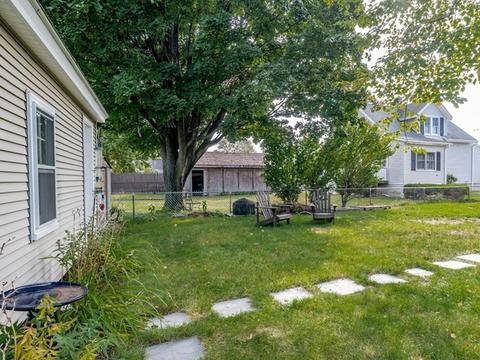 32 York St, Chicopee, MA 01020 photo 19