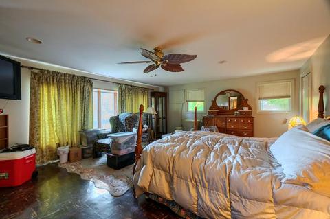 340 Walnut Hill Rd, Orange, MA 01364 photo 4