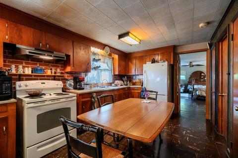 340 Walnut Hill Rd, Orange, MA 01364 photo 11