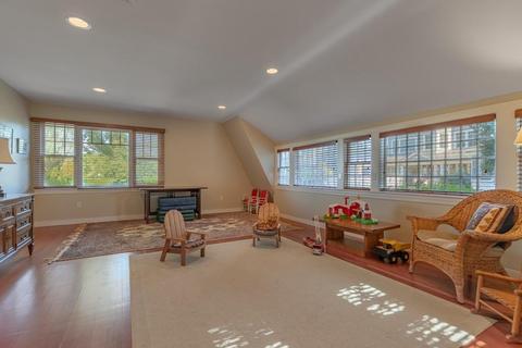10 Harvard St, Marblehead, MA 01945 photo 26