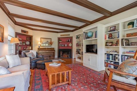 10 Harvard St, Marblehead, MA 01945 photo 9