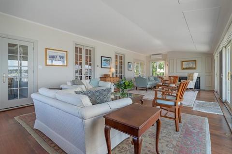 10 Harvard St, Marblehead, MA 01945 photo 5