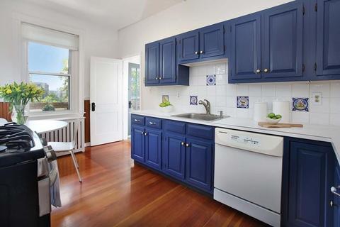 82 Browne St #3, Brookline, MA 02446 photo 5