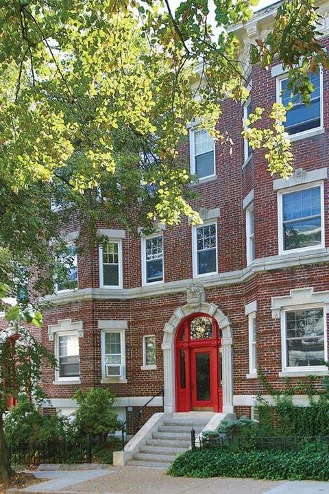 82 Browne St #3, Brookline, MA 02446 photo 1
