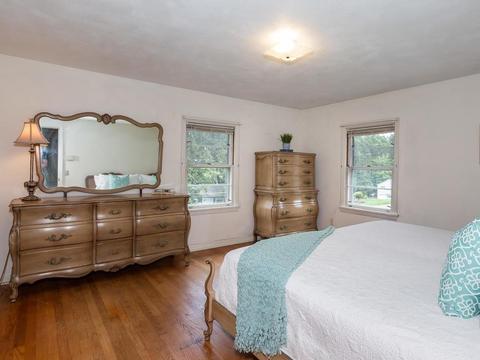 67 Newton Rd, Springfield, MA 01118 photo 24
