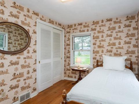 67 Newton Rd, Springfield, MA 01118 photo 31
