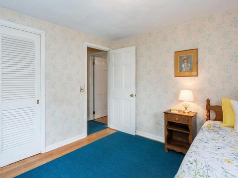 67 Newton Rd, Springfield, MA 01118 photo 28
