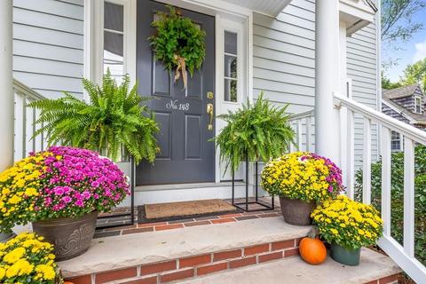 148 Howard St, Reading, MA 01867 photo 1