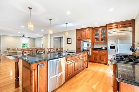 148 Howard St, Reading, MA 01867 photo 7
