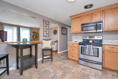 792 Mckinstry Ave, Chicopee, MA 01020 photo 8