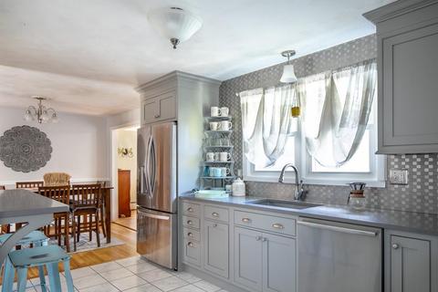 2 Brook Dr, Fairhaven, MA 02719 photo 6