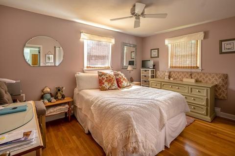 2 Brook Dr, Fairhaven, MA 02719 photo 11