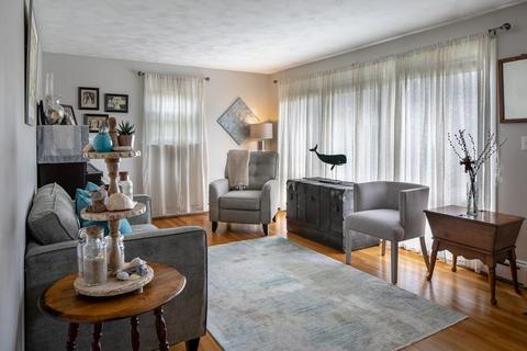 2 Brook Dr, Fairhaven, MA 02719 photo 8