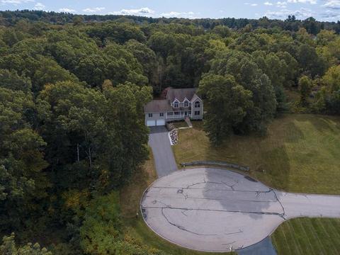 10 Forge Ln, Sutton, MA 01590 photo 2