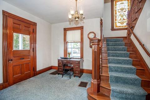 94 Middlesex Ave, Reading, MA 01867 photo 5