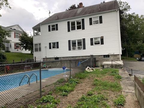 28 Elm St, Webster, MA 01570 photo 2
