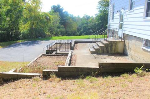 257 Greenwich Rd, Ware, MA 01082 photo 6