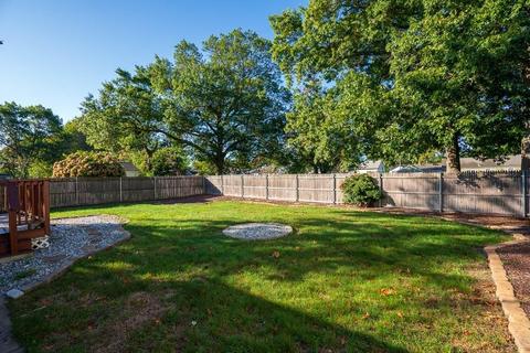 196 Savoy Ave, Springfield, MA 01104 photo 19