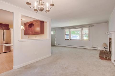 19 Larch Ln, Reading, MA 01867 photo 10