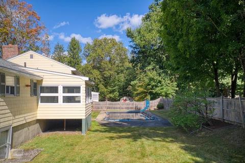 19 Larch Ln, Reading, MA 01867 photo 22