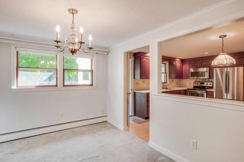 19 Larch Ln, Reading, MA 01867 photo 11
