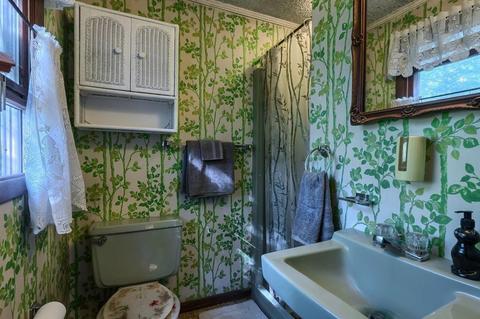 36 High St, Erving, MA 01344 photo 22