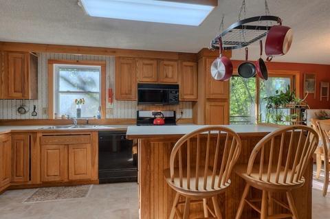36 High St, Erving, MA 01344 photo 9