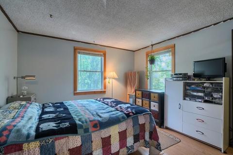 36 High St, Erving, MA 01344 photo 19