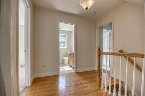 596 Washington St #A, Gloucester, MA 01930 photo 24