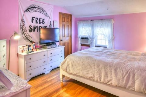 39 Chestnut St, Danvers, MA 01923 photo 21