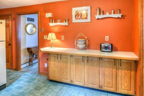 39 Chestnut St, Danvers, MA 01923 photo 15