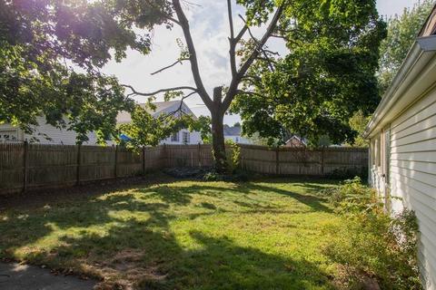 39 Chestnut St, Danvers, MA 01923 photo 5