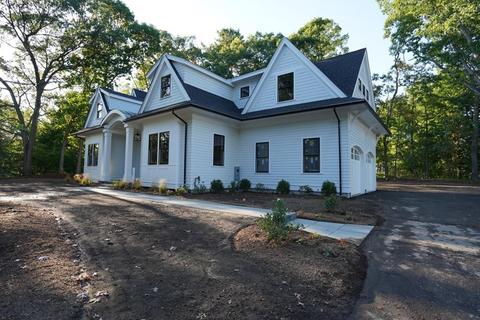 1 Ingleside Rd, Wellesley, MA 02482 photo 1